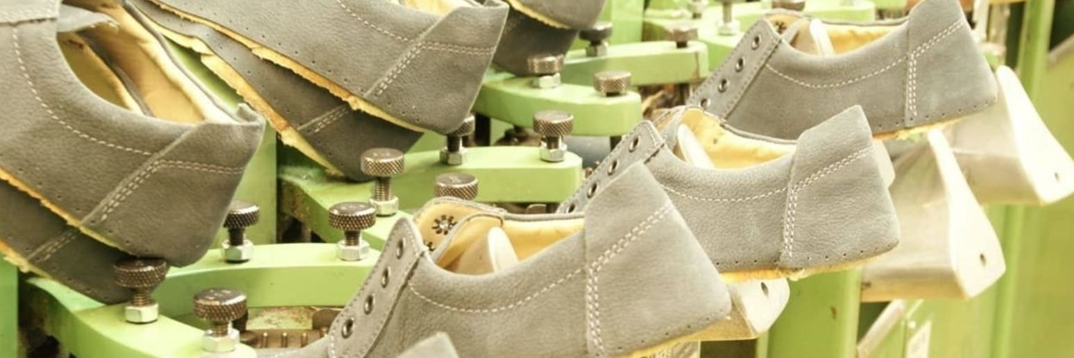 靴工場の画像