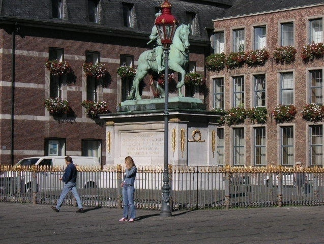 デュッセルドルフの町並みの画像