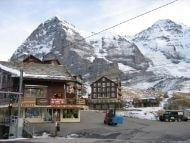 スイスの山々の画像