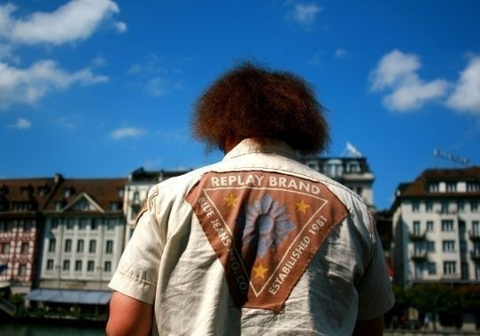 青空と男の画像