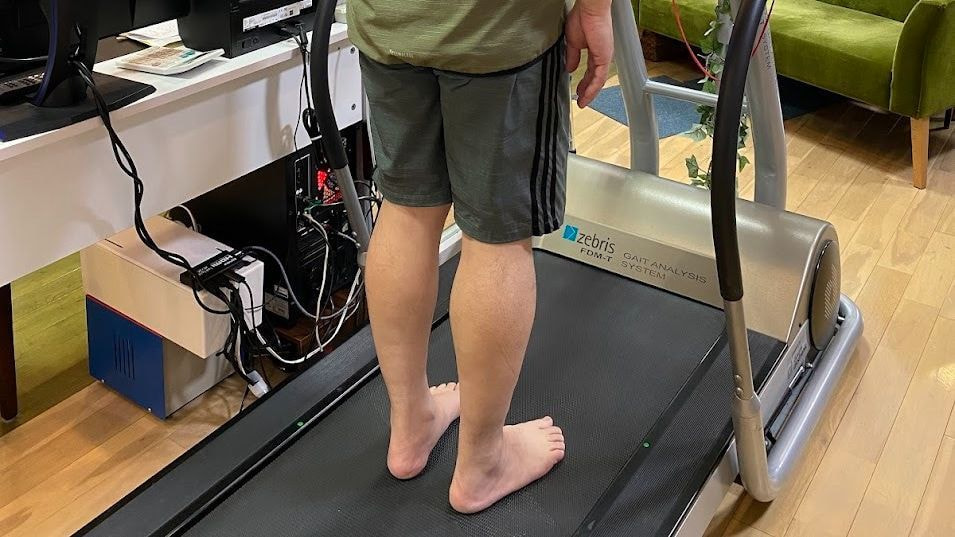 足のデジタル計測の画像